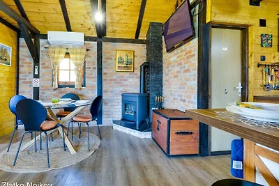 Villa Mali Sokol by Villas Guide