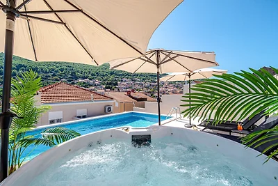 Holiday house VIRA by Villas Guide