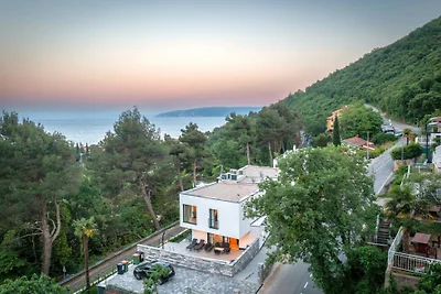 Villa Amelie by Villas Guide