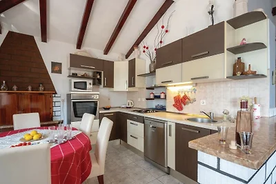 Villa Peace & Quiet by Villas Guide