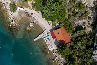 Beach house Jerko by Villas Guide