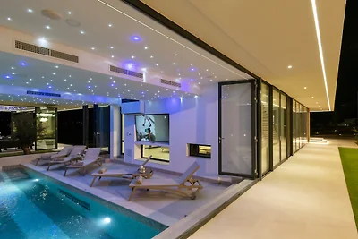 Villa Excelsior by Villas Guide