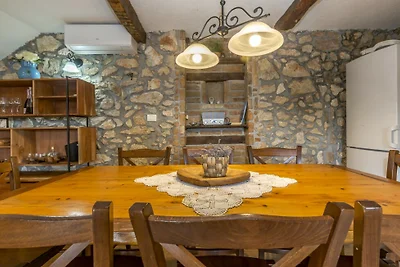 Stone House Obrš by Villas Guide