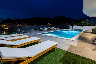 Villa Juma by Villas Guide