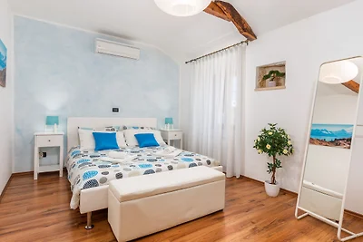 Villa Stara Hiža by Villas Guide