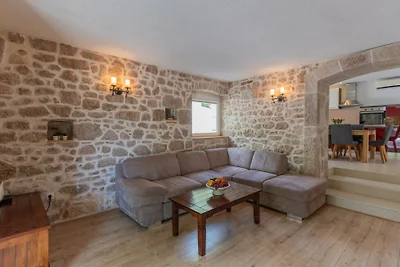 Villa Veronika - Makarska by Villas Guide