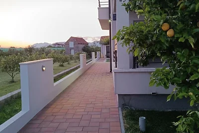 Apartman Family Covic 2 by Villas Guide