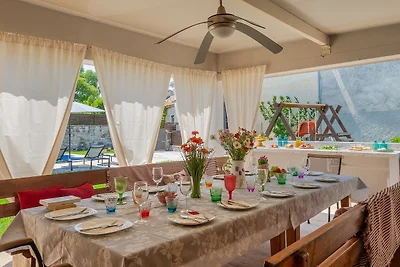 Villa Jadreska by Villas Guide