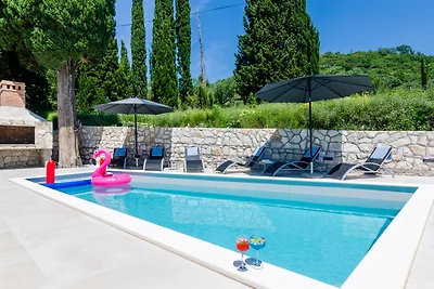 Villa Tesa by Villas Guide