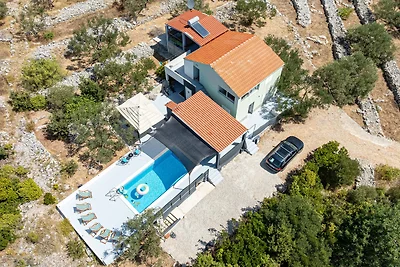 Holiday home Edi by Villas Guide