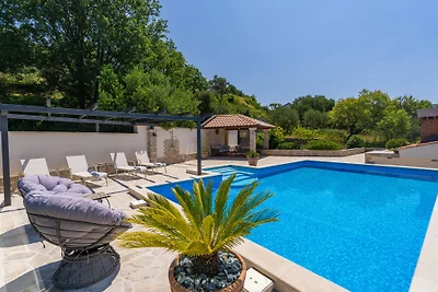 Villa None Kate by Villas Guide