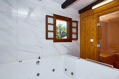 Villa 77 by Villas Guide