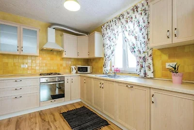 Holiday home Villa Bella with pool by Villas...