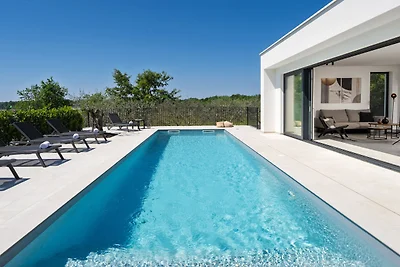 Villa Karbula by Villas Guide