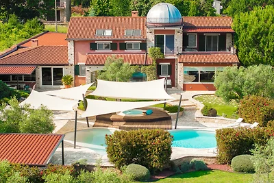 Villa Omo by Villas Guide