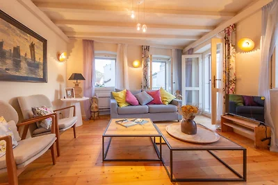 Villa Palazzo Antiqua beachfront Vis by Villa...