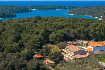 Villa Veronika I by Villas Guide