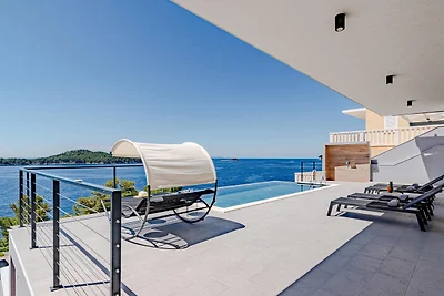 Villa Evia by Villas Guide