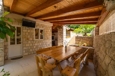 Villa None Kate by Villas Guide