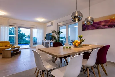Villa Zarra by Villas Guide