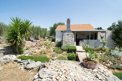 Holiday Home Roza by Villas Guide