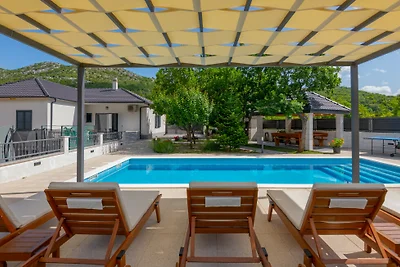 Villa Petar Zagvozd - Makarska by Villas...
