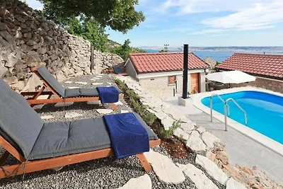 Villa Majnaric Senj Prizna by Villas Guide