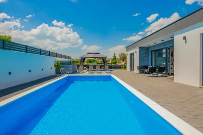 Villa Kristina - Makarska by Villas Guide