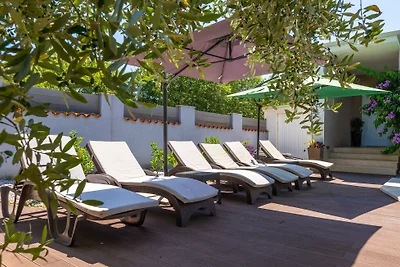 Villa Dila by Villas Guide