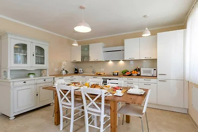 Villa Angelina by Villas Guide