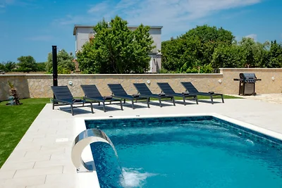 Villa Paula by Villas Guide