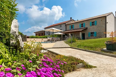 Vila Azzura - Buje by Villas Guide