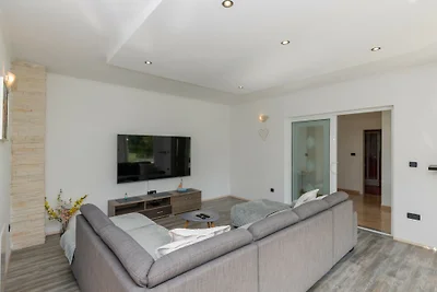 Villa FourM - Makarska by Villas Guide