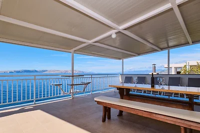 Apartman Arnia pool&beachfront by Villas...