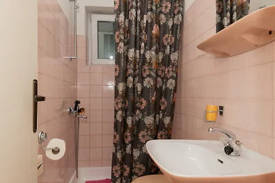 Apartman KAM - Makarska by Villas Guide