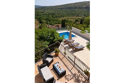 House on the rock by Villas Guide