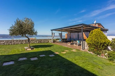 Holiday Home Legara with pool by Villas Guide