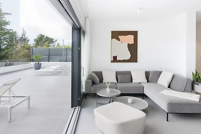 Luxury Holiday Villa with pool by Villas...