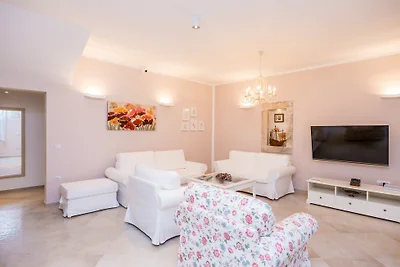 Villa Blue by Villas Guide
