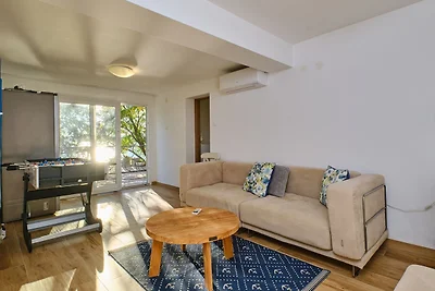 Villa Hemingway beachfront by Villas Guide