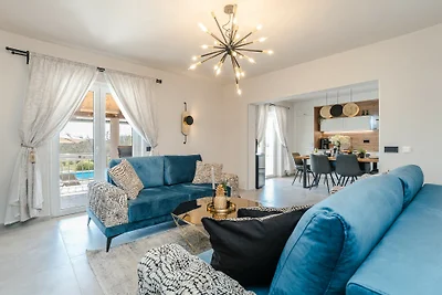 Villa Olive-Privlaka by Villas Guide