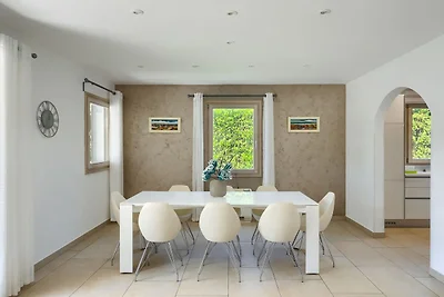 Villa Inga by Villas Guide