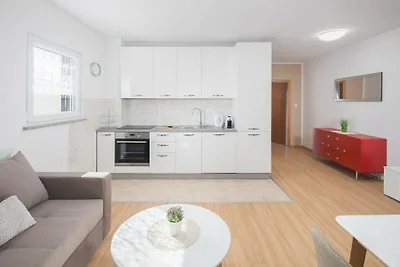 Apartman Ana 2 by Villas Guide