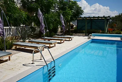 Apartman s bazenom - Saša by Villas Guide