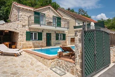 Villa Old House - Makarska by Villas Guide
