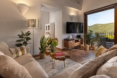 Villa Palma by Villas Guide