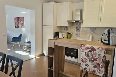 Apartman Damir 1 by Villas Guide