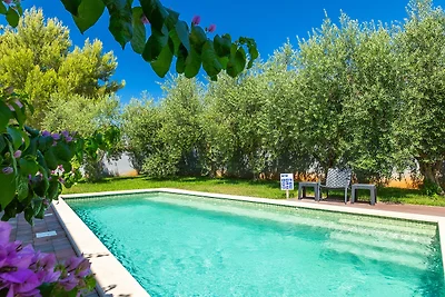 Villa Dila by Villas Guide