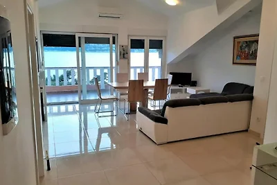 Apartman Grand View - Pag by Villas Guide