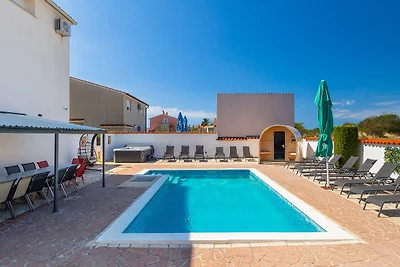 Vila Romani by Villas Guide